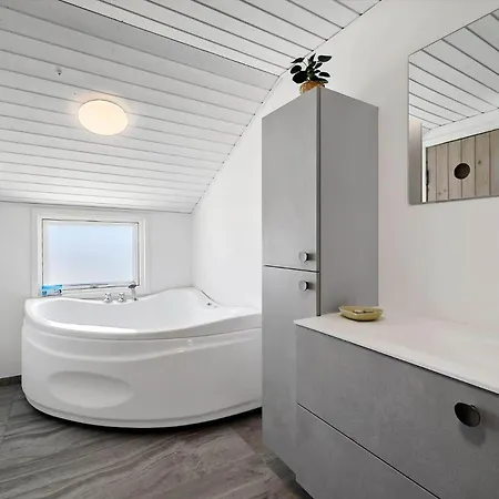 Lk2225-lokken-kaskelotvej-21 Feriehus *
